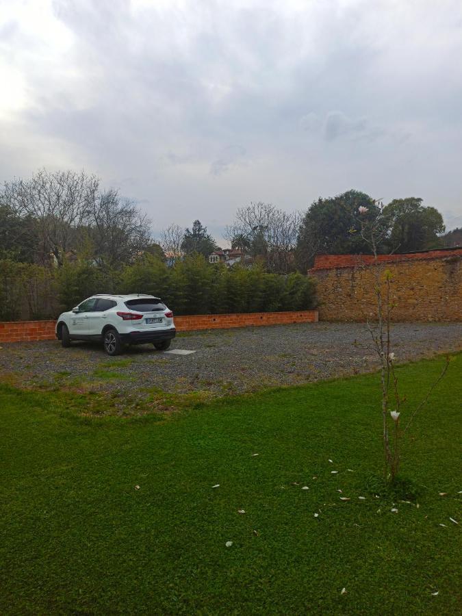 La Venta De Miyares - Casa De Indianos Hotel Piloña Exterior foto